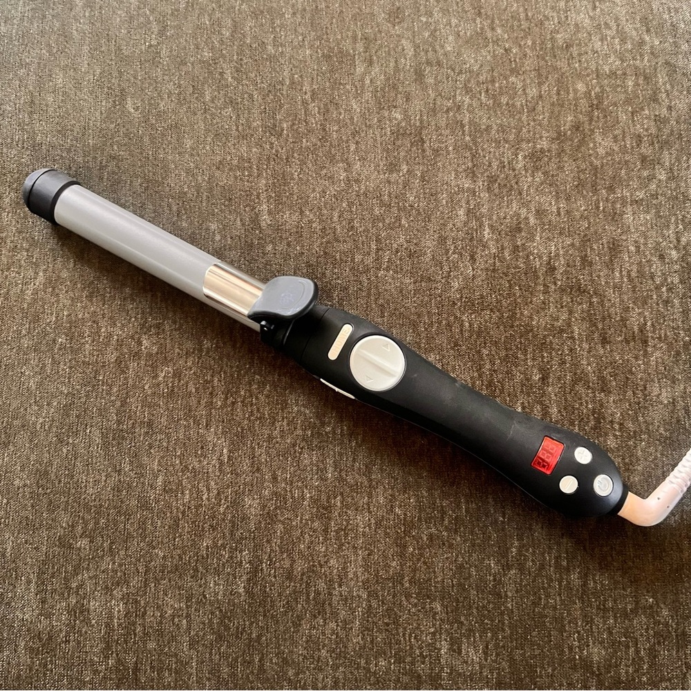 Beachwaver S1 auto 2 speed Black and Silver Curling Iron
